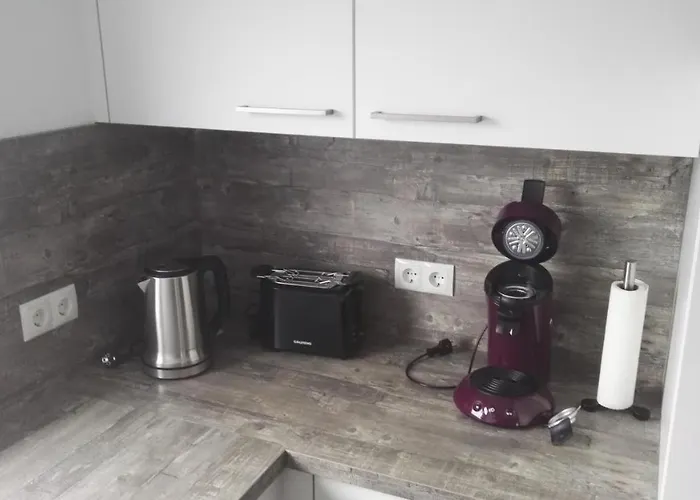 Eifel アパート *